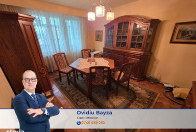 Apartament cu 3 camere decomandat în Traian