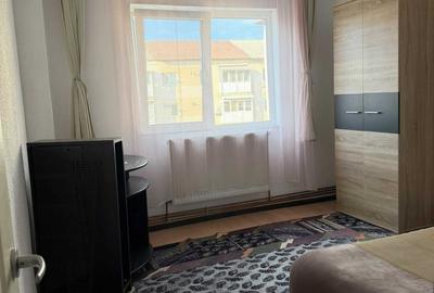 Apartament cu 2 camere decomandat în 9 Mai