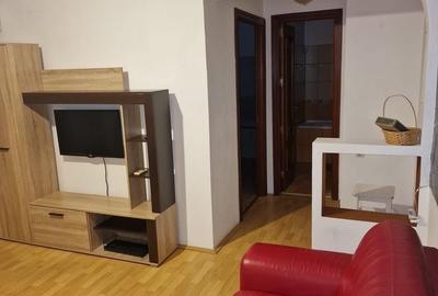 Apartament cu 2 camere semidecomandat în Ultracentral