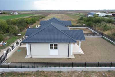 Casă individuală cu 4 camere cu Canalizare în Exterior Nord - 8