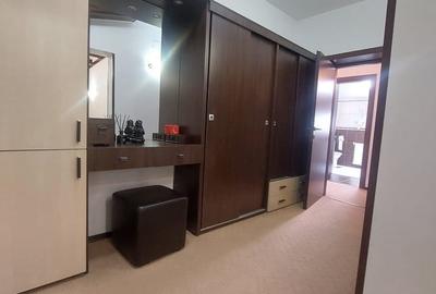 Casă cu 6 camere cu Teren 1200 Mp în Ostratu - 2