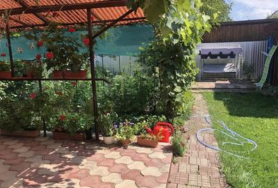 Casă cu 5 camere cu Teren 500 Mp în Libertății - 2