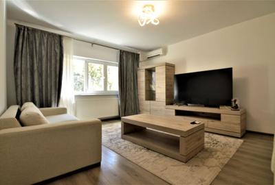 Apartament cu 3 camere decomandat, mobilat în Unirii