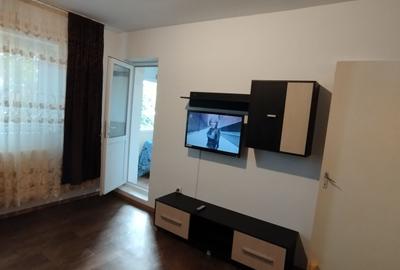 Garsonieră decomandată în Exterior Vest
