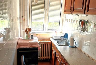 Apartament cu 3 camere semidecomandat în Dacia - 2