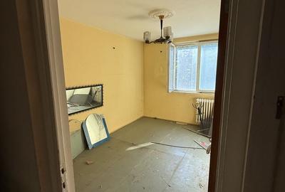 Apartament cu 3 camere semidecomandat în Colentina - 3