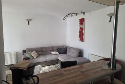 Apartament cu 2 camere semidecomandat în Medicină