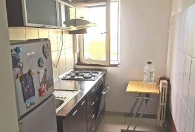 Garsonieră decomandată în Poarta 6 - 5