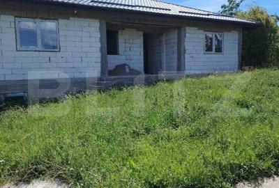 Casă cu 4 camere în Micești - 6
