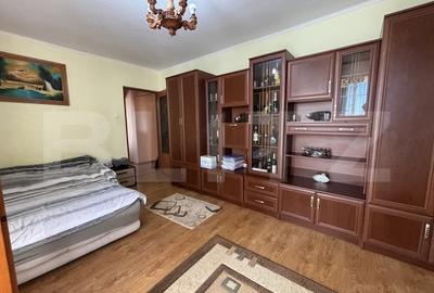 Apartament cu 2 camere decomandat în Unirii