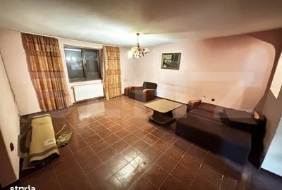 Casă cu 3 camere în Central