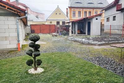 Casă cu 3 camere cu Teren 368 Mp în Sud