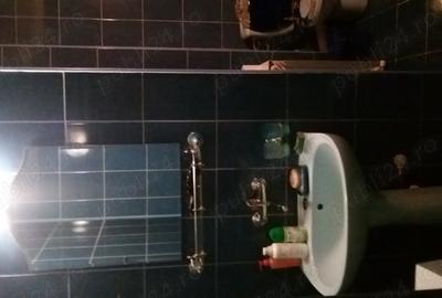 Casă cu 6 camere cu Teren 540 Mp în Traian