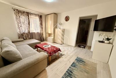 Apartament cu 2 camere semidecomandat, mobilat în Complex Studențesc