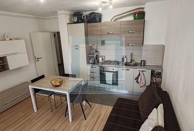 Apartament cu 2 camere semidecomandat în Tractorul - 1