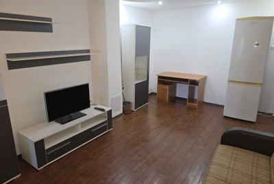 Apartament cu 2 camere decomandat în Găvana