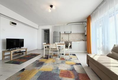 Apartament cu 3 camere semidecomandat în Drumul Taberei