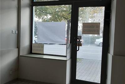 Spațiu comercial, de 20 mp, în Central