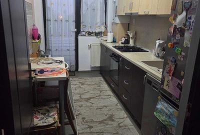 Apartament cu 2 camere decomandat, mobilat în Galata - 4