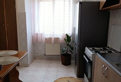 Apartament cu 2 camere decomandat în Central - 2