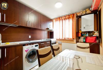 Apartament cu 3 camere semidecomandat, mobilat în Micro 19 - 5