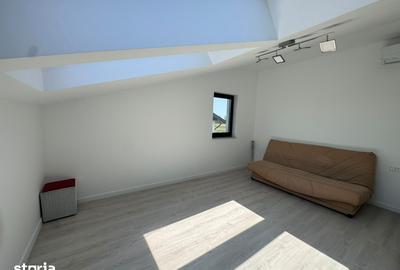Casă cu 5 camere cu Teren 70 Mp în Central - 13