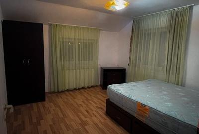 Casă cu 3 camere în Cetate - 1