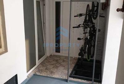 Apartament cu 2 camere, mobilat în Grivița