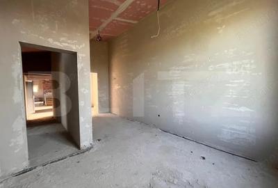Casă cu 5 camere cu Teren 1461 Mp în Săliște - 2