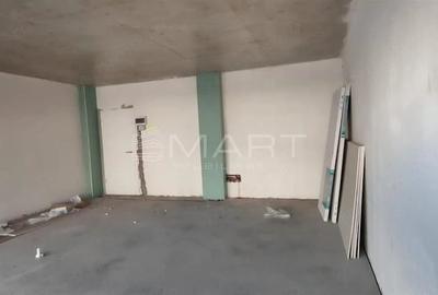 Spațiu comercial, de 40 mp, în Tractorul