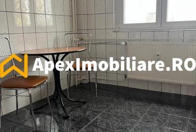 Apartament cu 3 camere decomandat în Tei