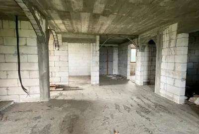 Casă cu 7 camere cu Teren 1674 Mp în Frătăuții Vechi - 8