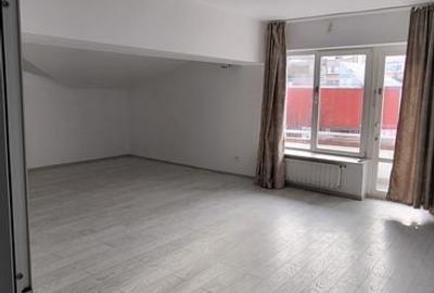 Birou, de 30 mp, în Central - 2
