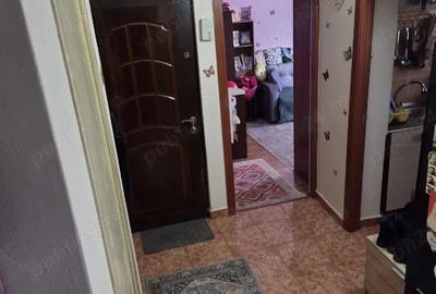 Apartament cu 2 camere decomandat în Dacia - 3