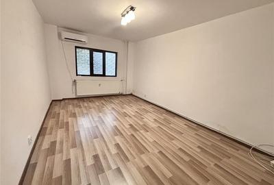 Garsonieră decomandată, mobilată în Central - 2