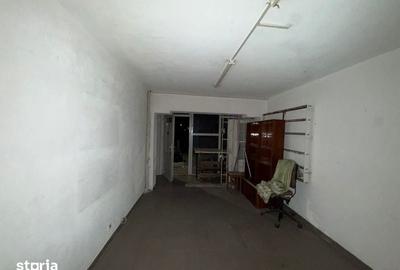 Apartament cu 4 camere în Central - 2