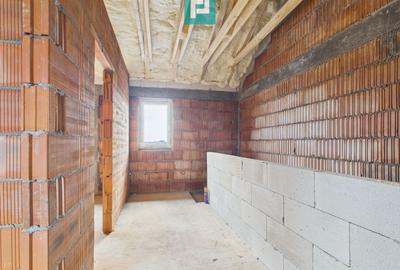 Duplex cu 4 camere cu Canalizare în Săcălaz - 17