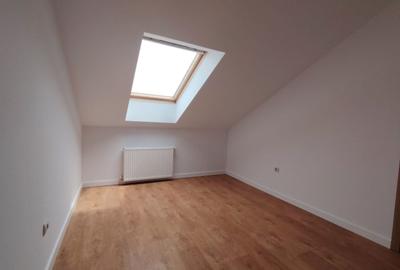 Apartament cu 4 camere semidecomandat în Florești - 9