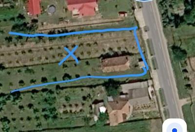 Teren de 5300 mp, în Sălătrucu
