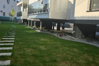 Apartament cu 3 camere semidecomandat în Cetății