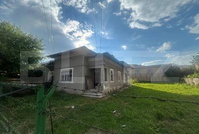 Casă cu Teren 1111 Mp în Central