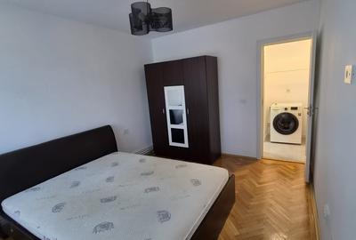 Apartament cu 2 camere semidecomandat în Micro 19 - 1