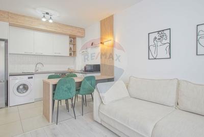 Apartament cu 2 camere semidecomandat, mobilat în Tractorul - 3
