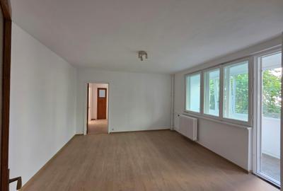 Apartament cu 3 camere în Obor