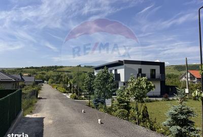 Casă cu 6 camere cu Teren 500 Mp în Baciu - 8