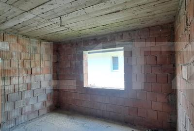 Casă individuală cu 7 camere cu Teren 700 Mp în Victoria - 11