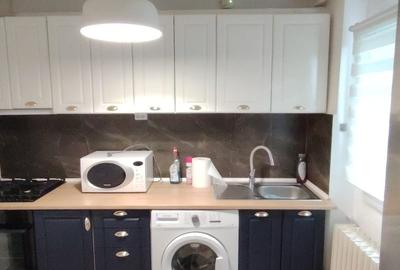 Apartament cu 2 camere semidecomandat în Podu Roș - 1