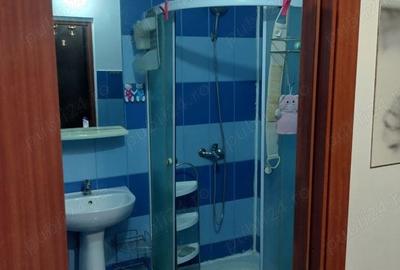 Apartament cu 2 camere în Podu Roș
