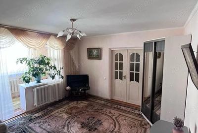 Apartament cu 2 camere decomandat în Rahova