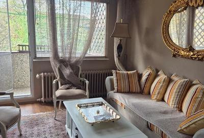 Apartament cu 2 camere semidecomandat în Take Ionescu